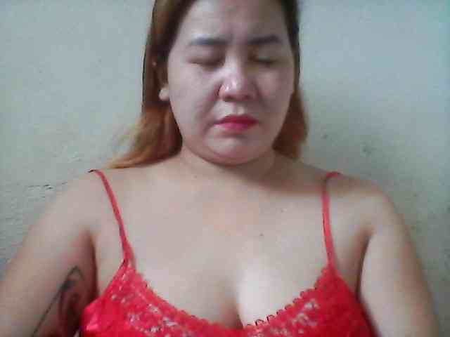 Hotboobies19 webcam