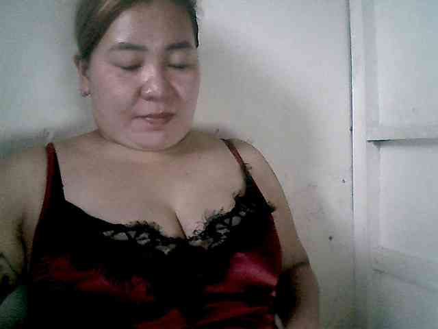 Hotboobies19 webcam