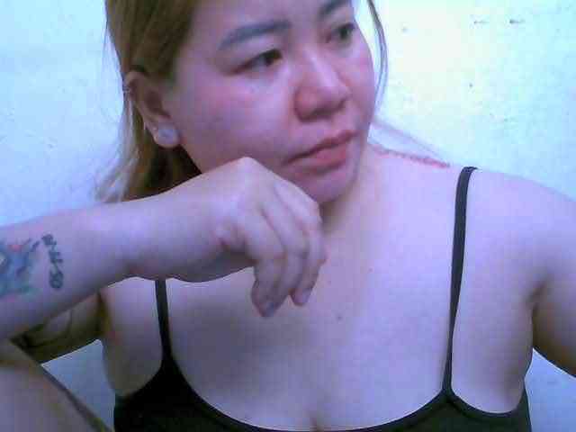 Hotboobies19 Live Webcam on BongaCams