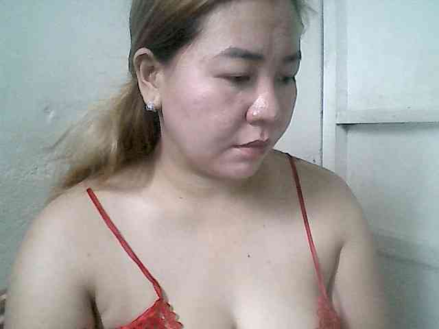 Hotboobies19 webcam