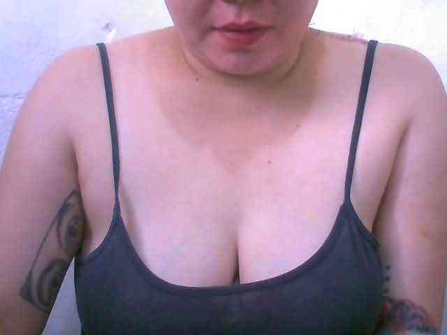 Hotboobies19 Hotboobies19