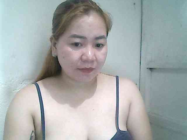 Hotboobies19 webcam