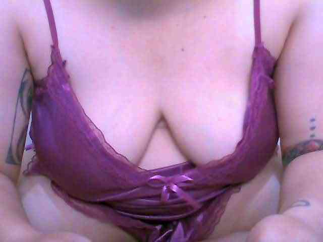 Hotboobies19 Hotboobies19