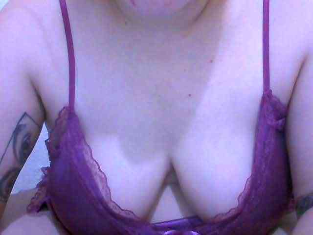 Hotboobies19 Hotboobies19