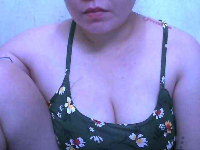 Hotboobies19 Live Webcam on BongaCams