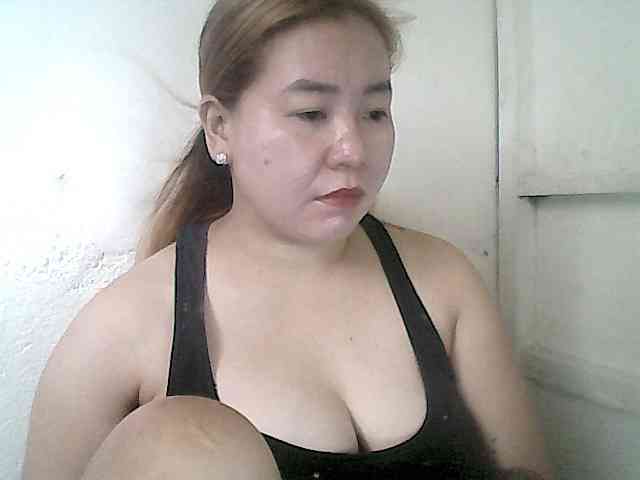 Hotboobies19 webcam