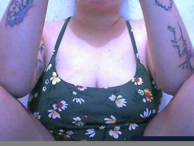 Hotboobies19 Hotboobies19