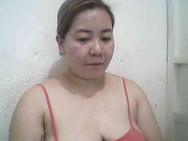 Hotboobies19 webcam
