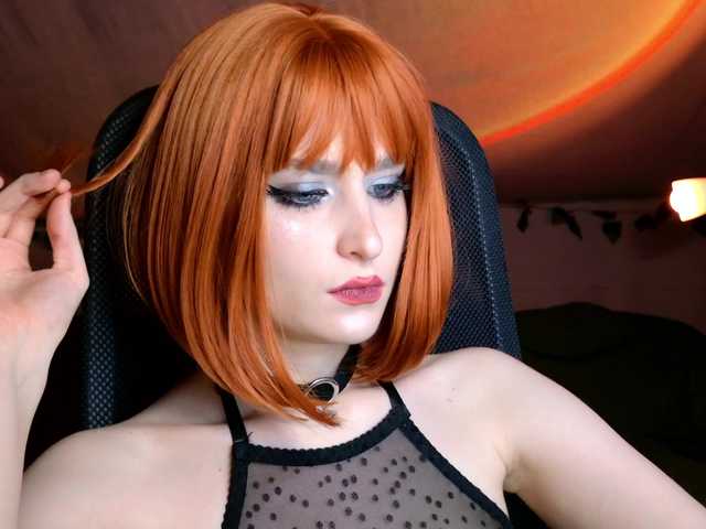 lunelucy's BongaCams show and profile