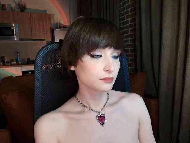 nude voyeur Lunelucy
