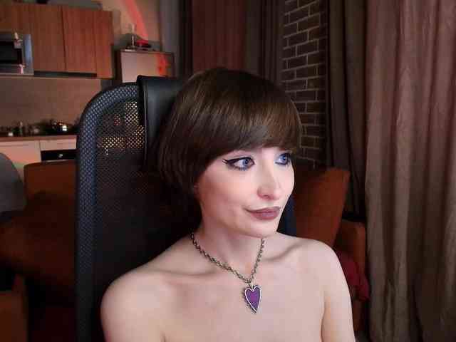 free chat site Lunelucy