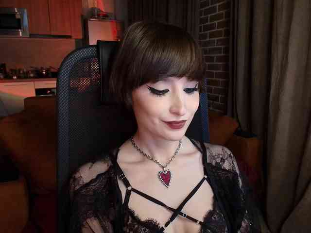 amateur pornstar Lunelucy