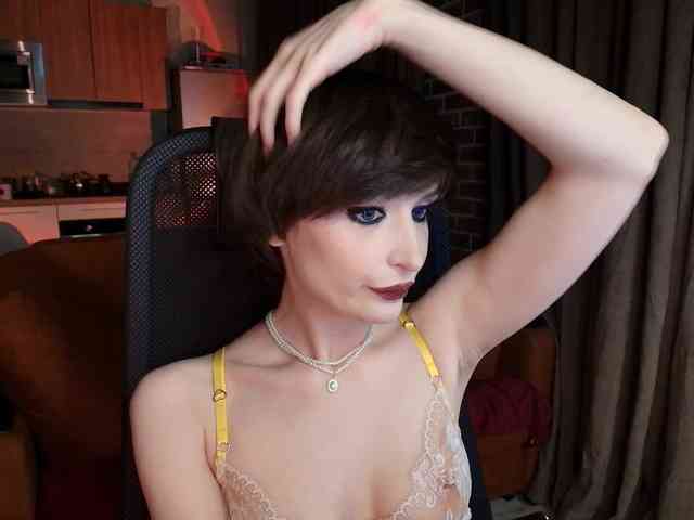 lunelucy webcam