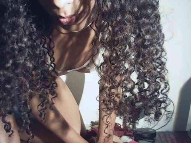 KatyDoll23 webcam