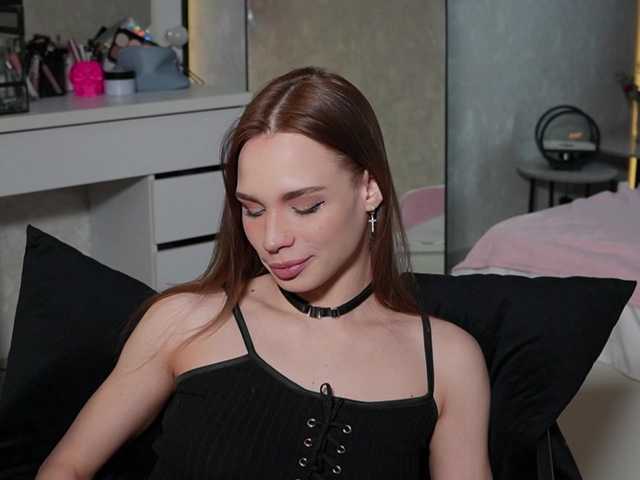 MindLure's BongaCams show and profile