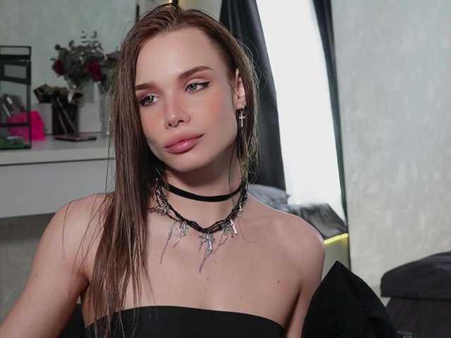 MindLure's BongaCams show and profile