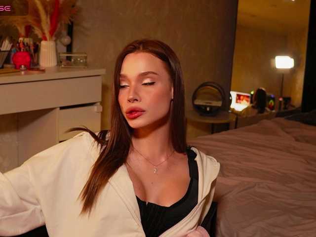 MindLure's BongaCams show and profile