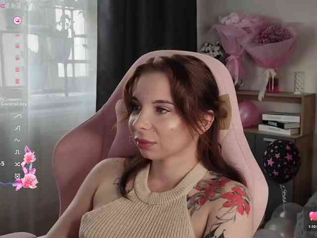 Lady-shy webcam