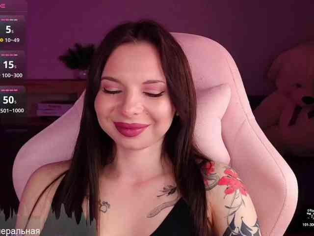 Lady-shy webcam