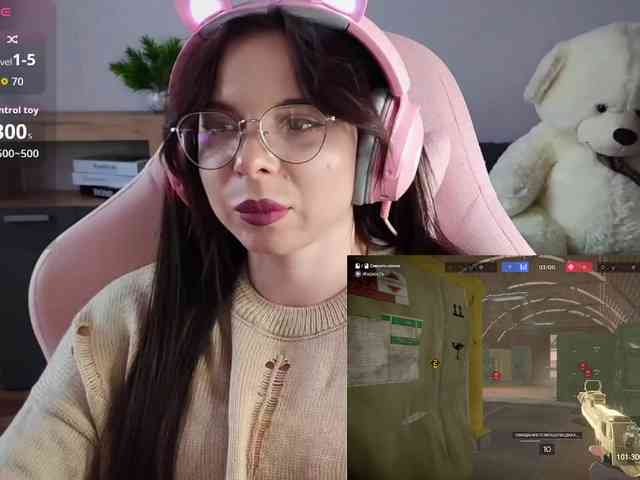 Lady-shy webcam