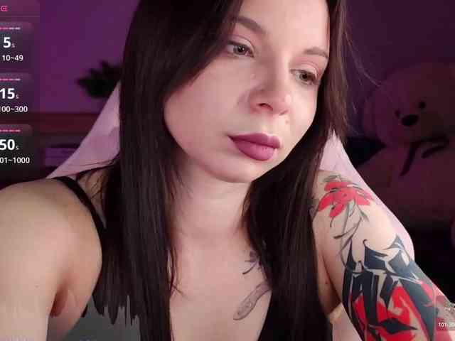 Lady-shy webcam