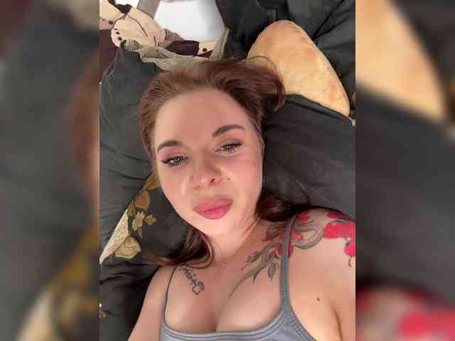 Lady-shy webcam
