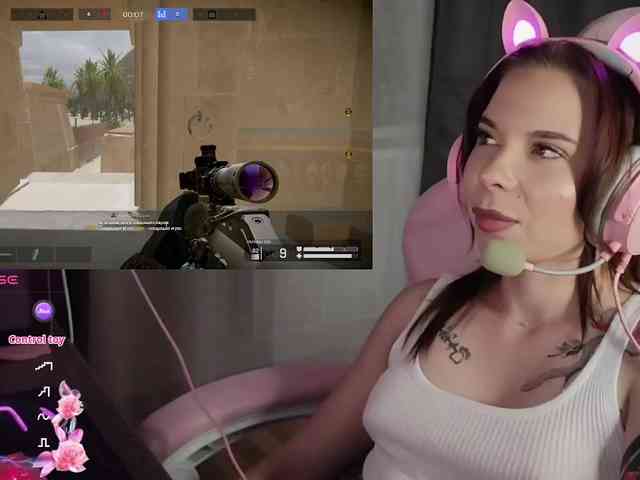 Lady-shy webcam
