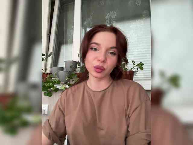 Lady-shy webcam