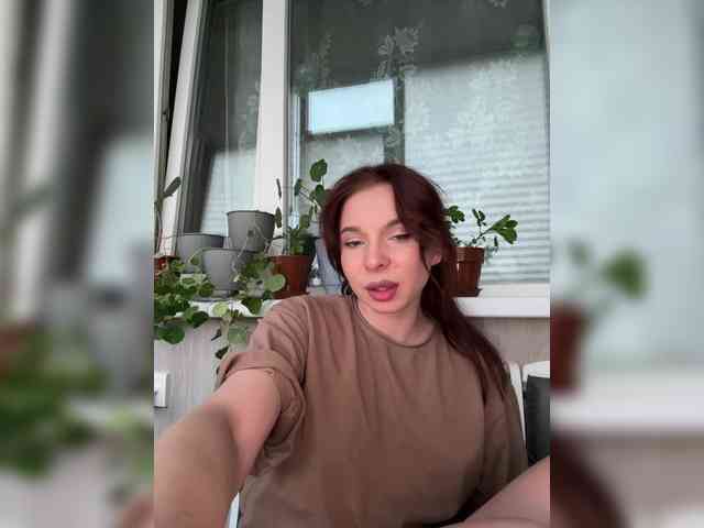 Lady-shy webcam