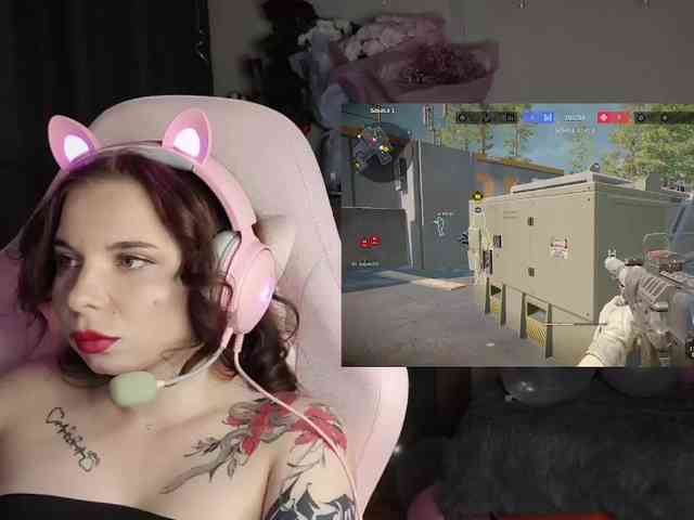 Lady-shy webcam