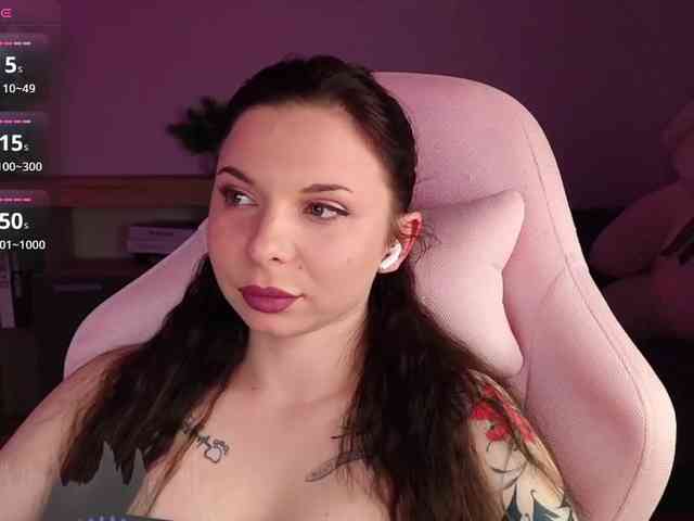Lady-shy webcam