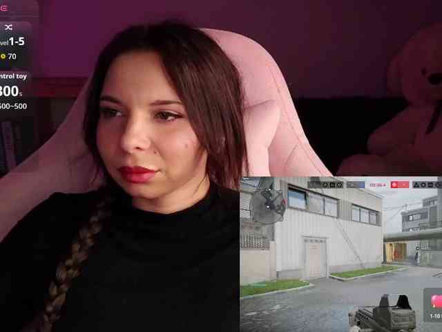 Lady-shy webcam
