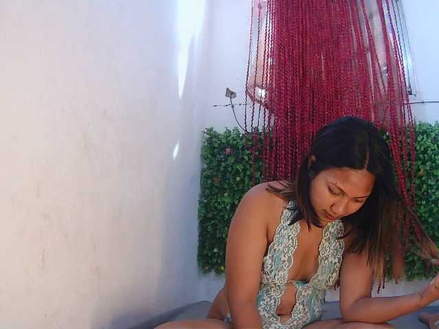 Choupye webcam bongacams model stream image