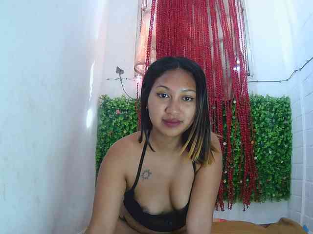 Choupye Live Webcam on BongaCams Choupye Live Webcam on BongaCams