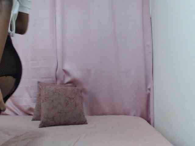 Catalina-Rose webcam