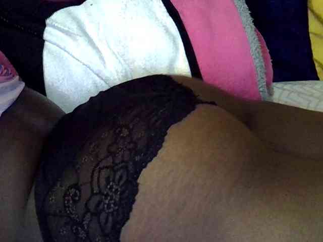 Sweetpie51 webcam