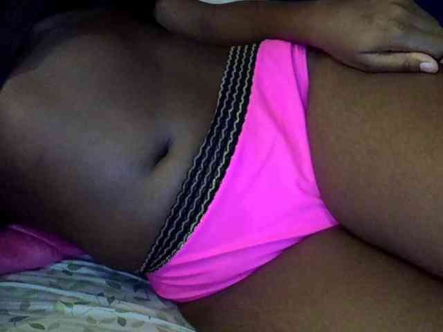 Sweetpie51 webcam