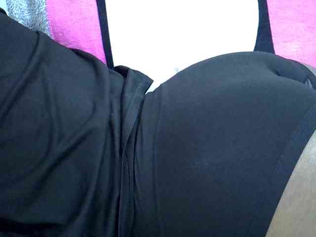 Sweetpie51 webcam