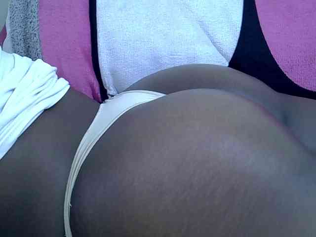 Sweetpie51 webcam