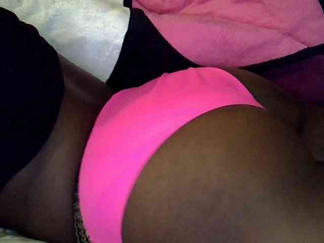 Sweetpie51 webcam