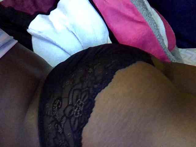 Sweetpie51 webcam