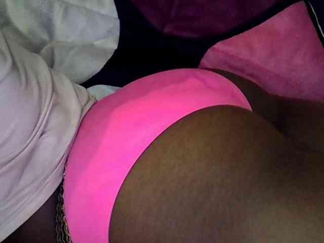 Sweetpie51 webcam
