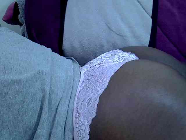 Sweetpie51 webcam