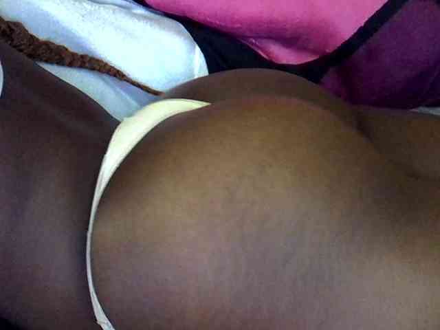 Sweetpie51 webcam