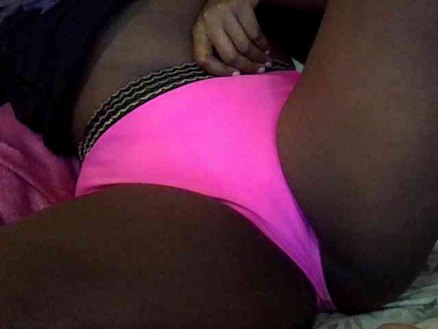 Sweetpie51 webcam