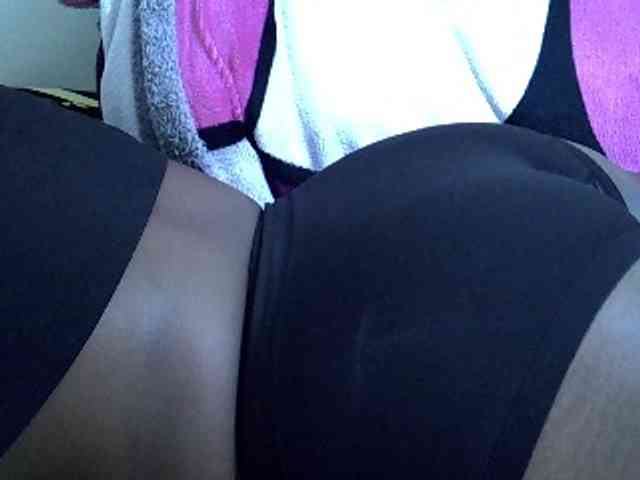 Sweetpie51 webcam
