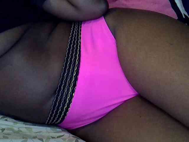 Sweetpie51 webcam