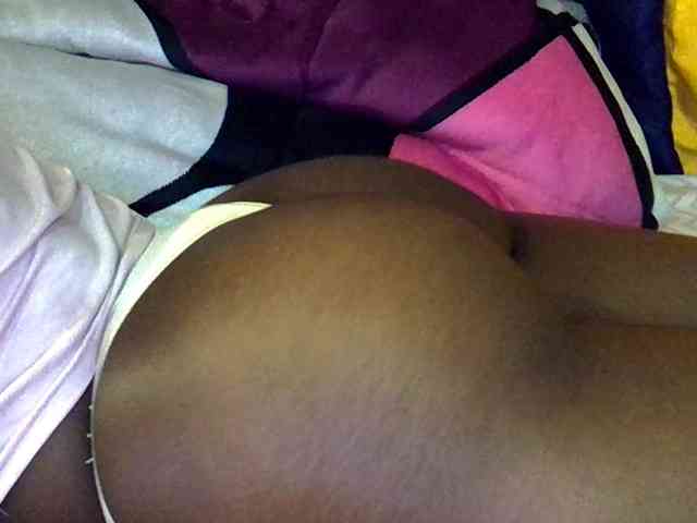 Sweetpie51 webcam