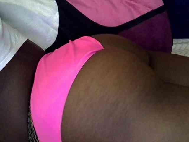 Sweetpie51 webcam