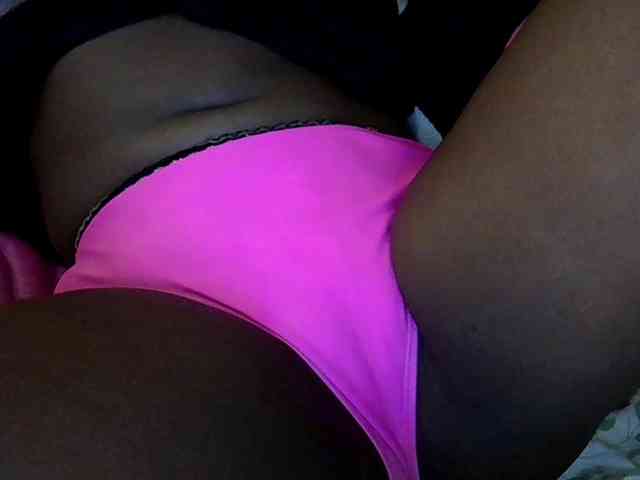 Sweetpie51 webcam